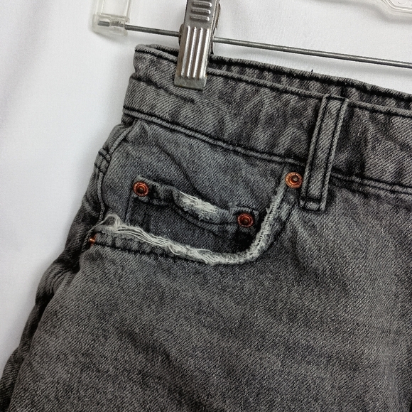 ZARA Denim Gray Jean Grunge Thrashed Shorts Distressed High-Waisted (#704) - Picture 4 of 6